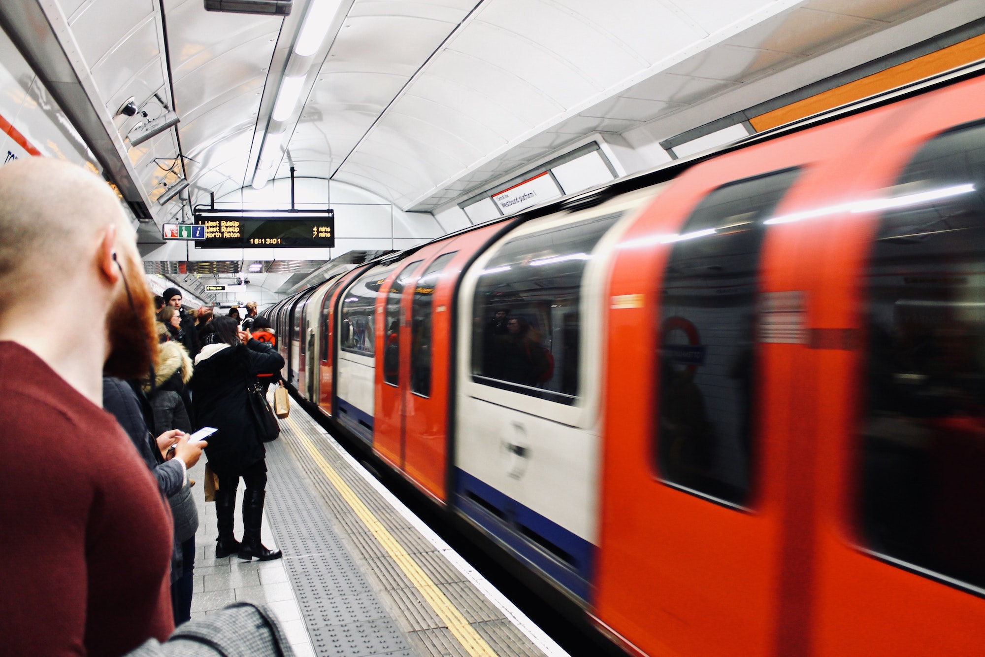 London Tube (Underground)